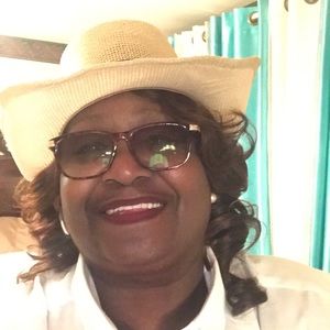 Meet your Posher, Jannie